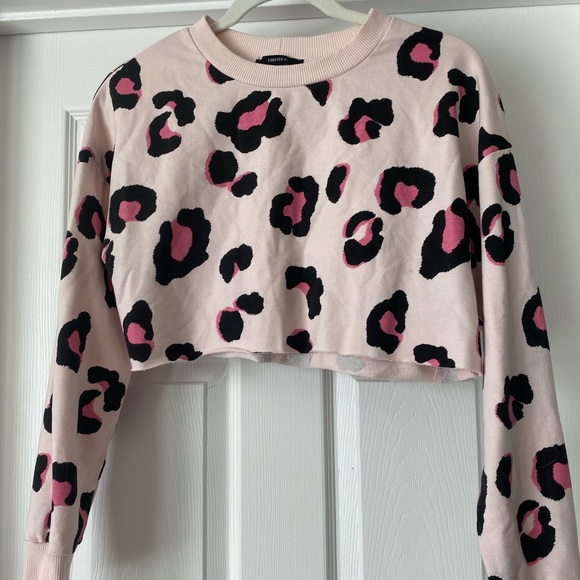 Pink leopard crop sweatshirt - Picture 1 of 1